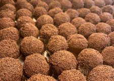 Trøffelkugle med choko krymmel